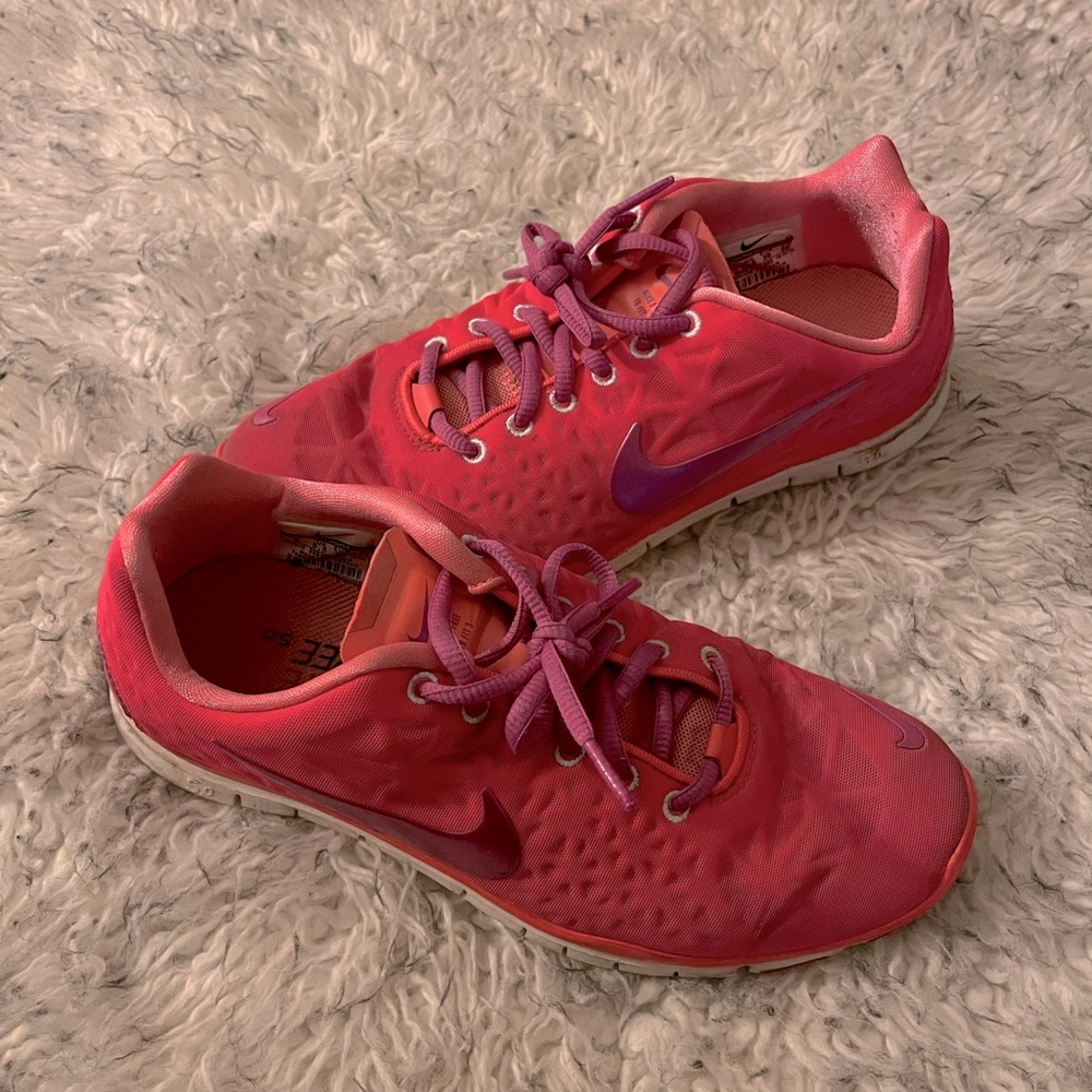 Nike Free 5.0 Hot Pink Shoes